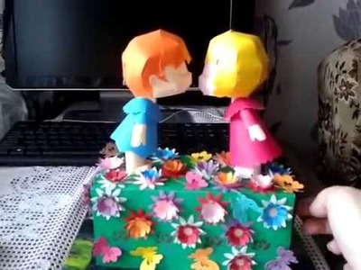 Papercraft kissing dolls