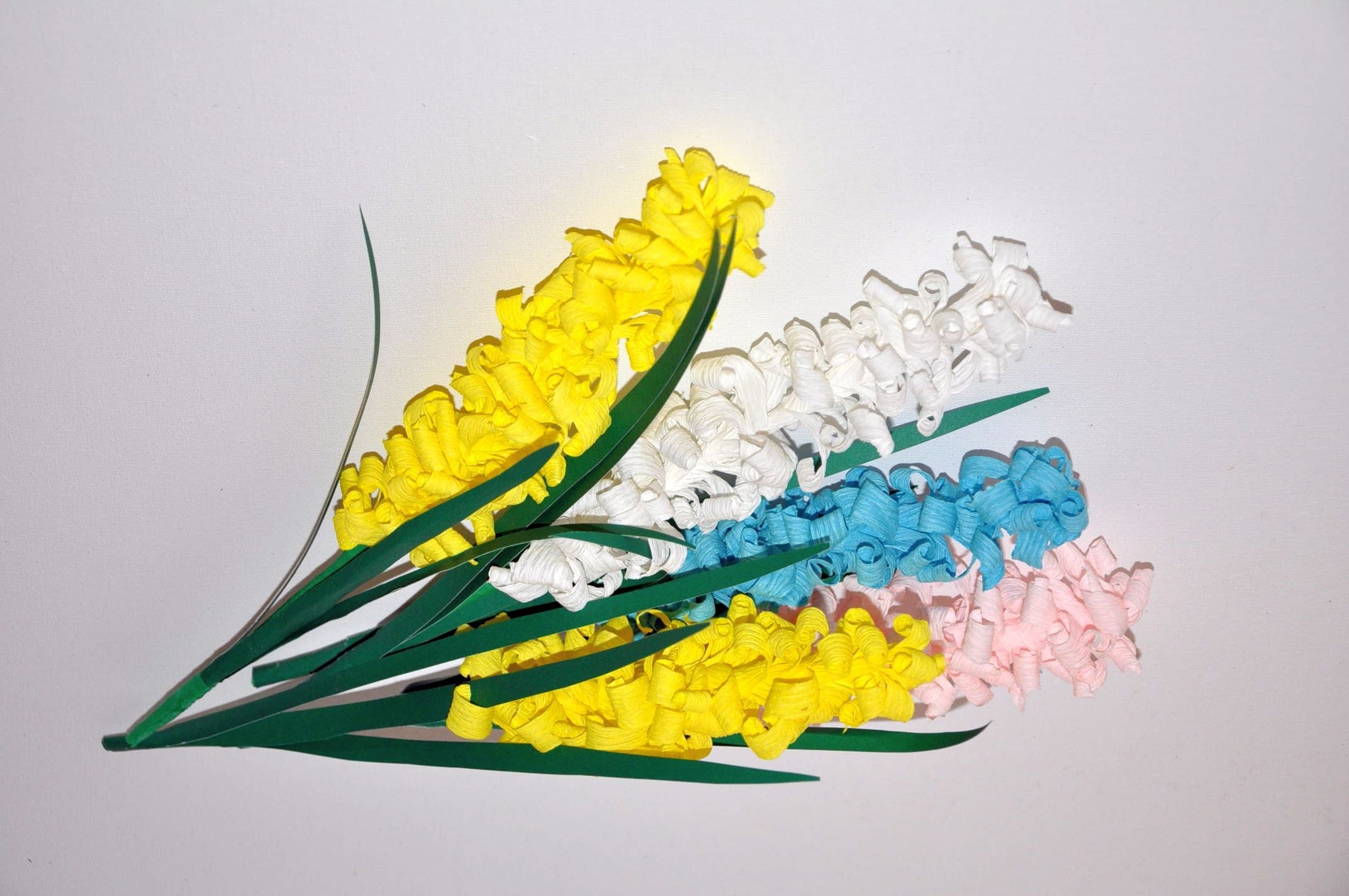 Kwiaty z bibuły skręcane na patyku  Handmade paper flowers DIY