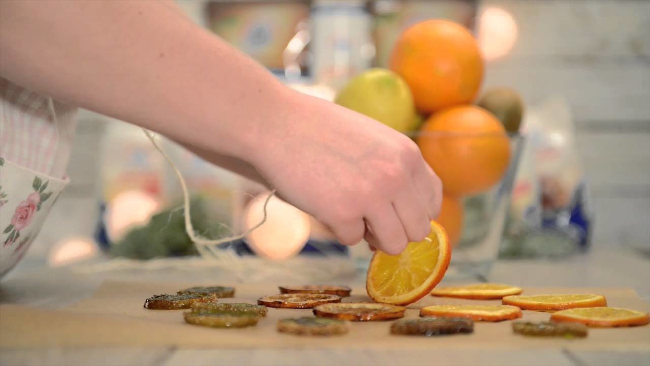 DIY dried oranges slices. Suszone pomarańcze na choinkę - jak zrobić? Tutorial