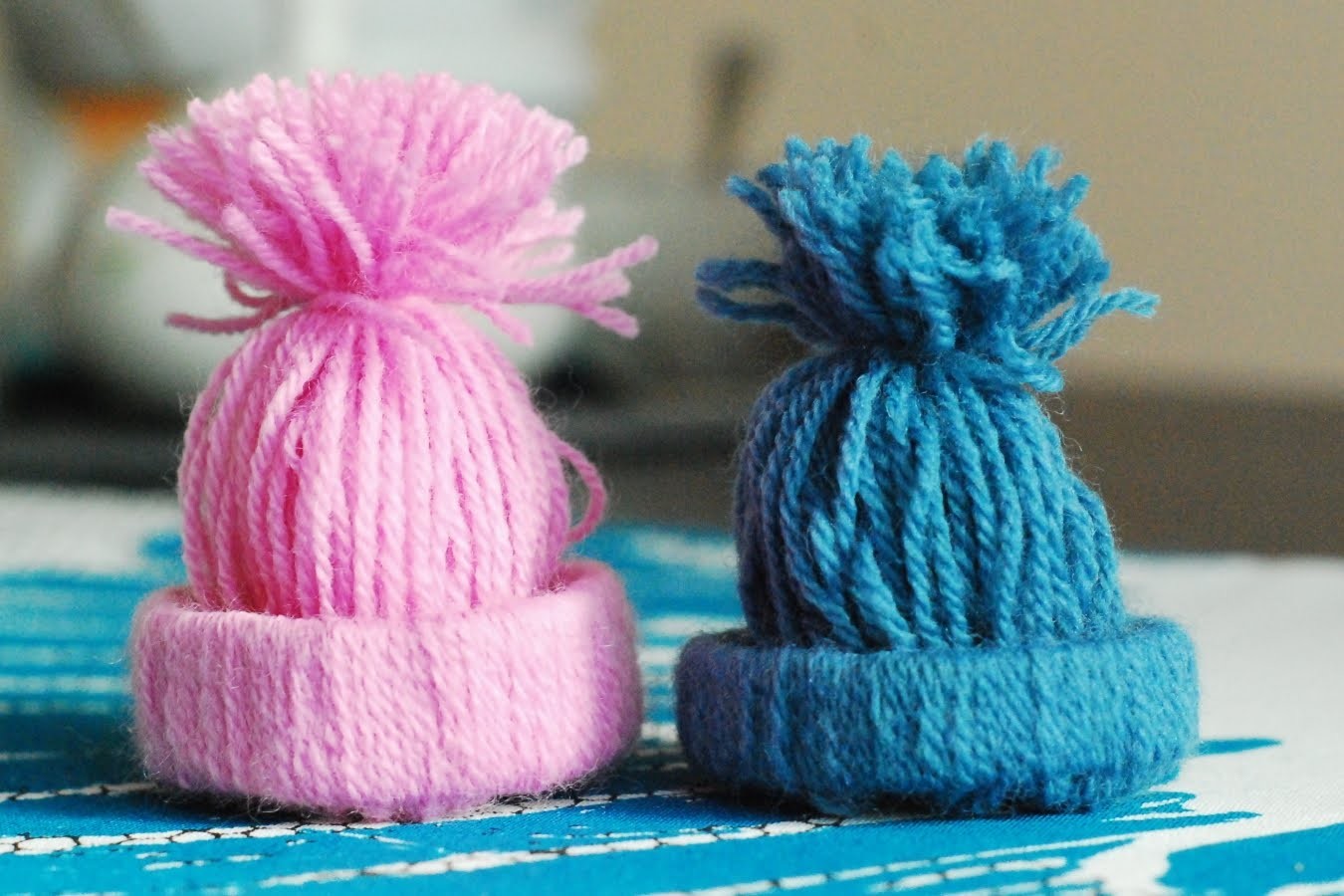 Czapka z wełny i rolki. Winter Hat from wool and roll