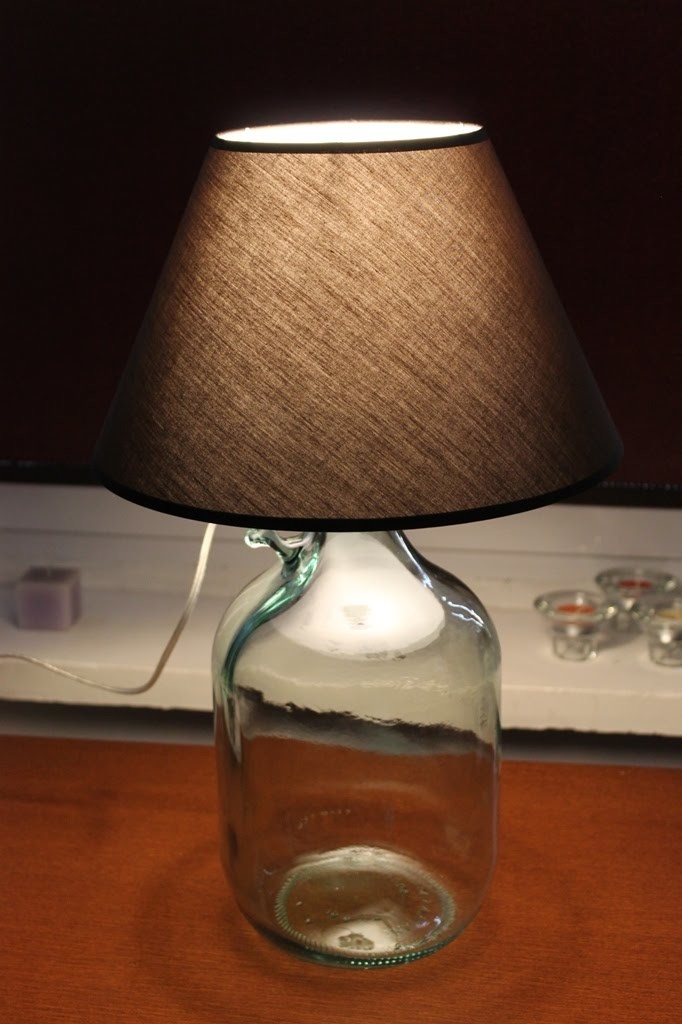 Lampa z butelki DIY Zrób to sam Lamp made from a wine bottle