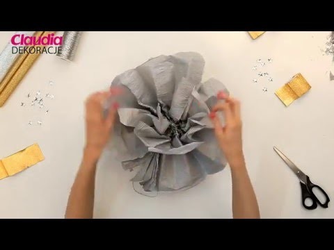 Dekoracje sylwestrowe DIY - pompon z krepiny