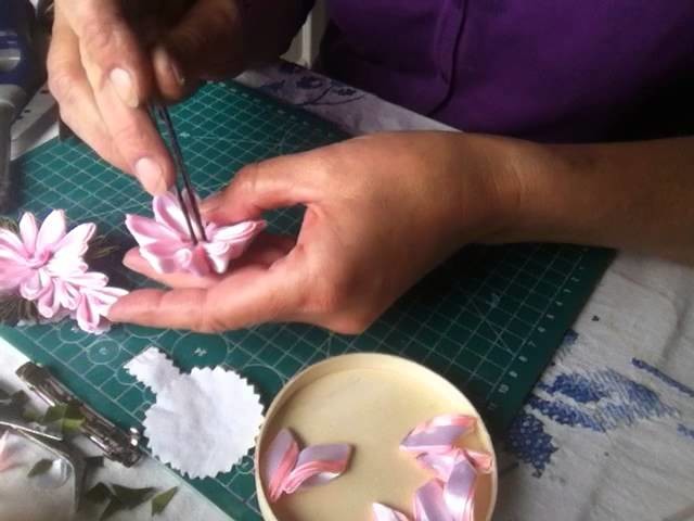 DIY Tutorial Handarbeit Haarklamer  mit Kanzashi Blumen* Klamra do włosów