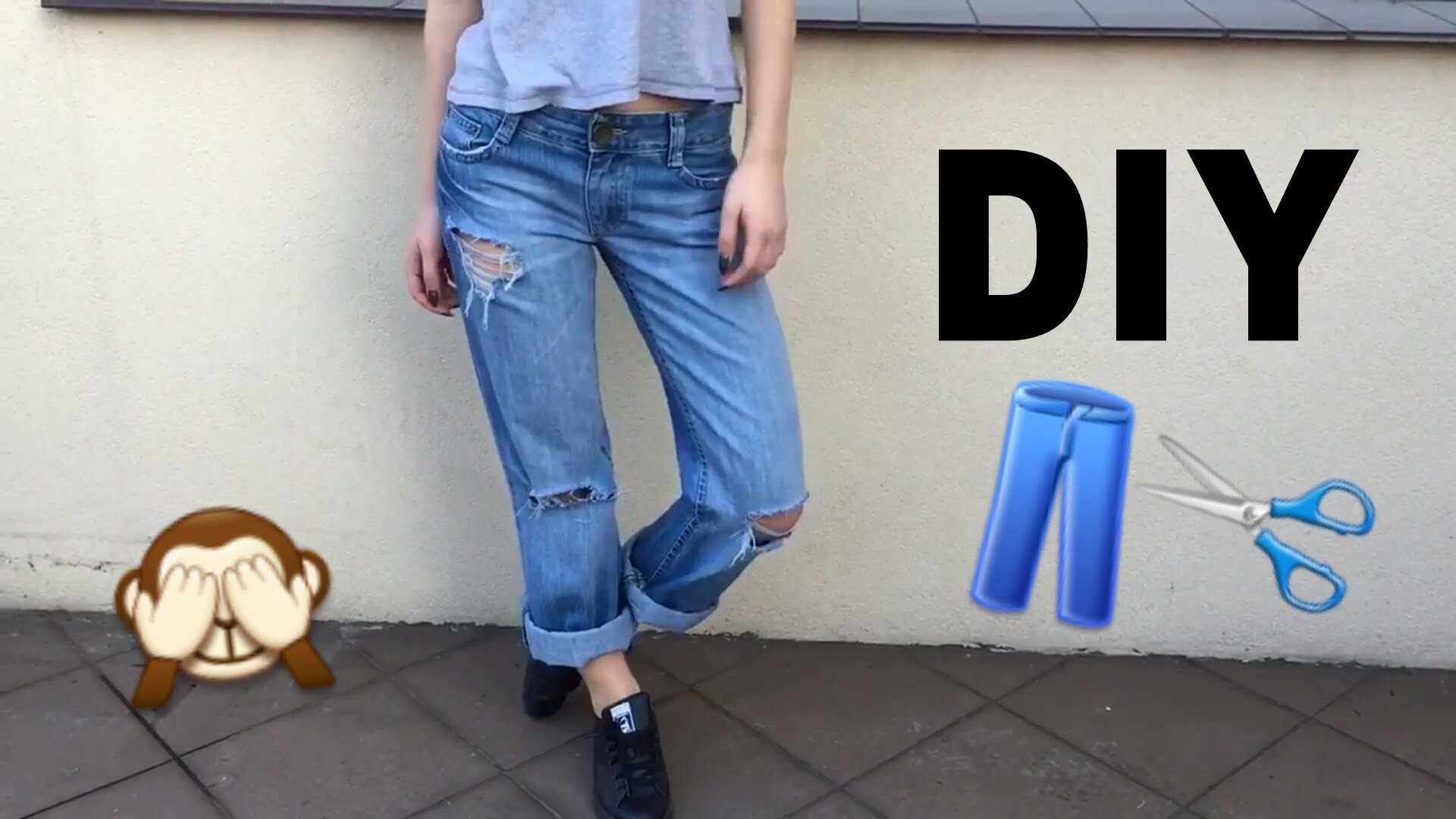 DIY: RIPPED JEANS