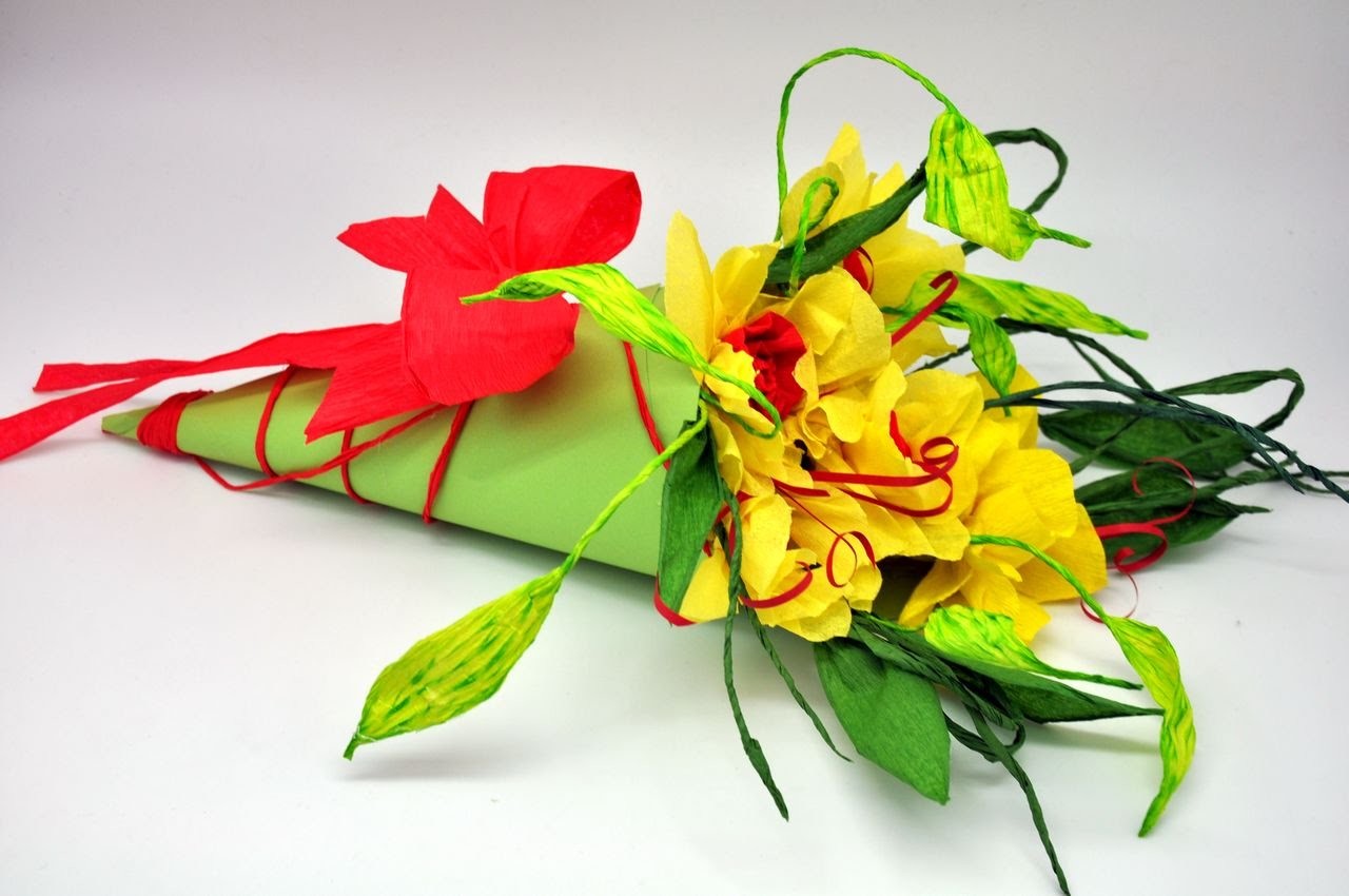 Jak zrobić kwiaty z bibuły w rożkach# DIY#Paper cones with flowers
