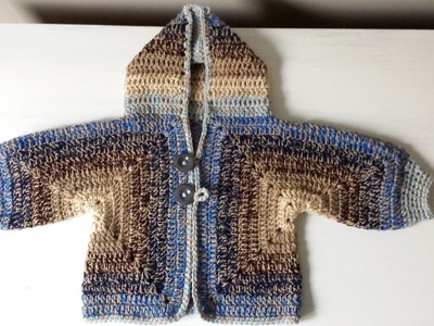 Sweterek na szydełku dla niemowlaka dziecka z kapturem 2.2
