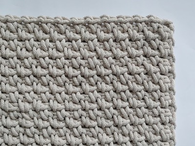 Mech - Wzór na prostokątny dywan lub podkładki pod talerze, poduszki ze sznurka na szydełku