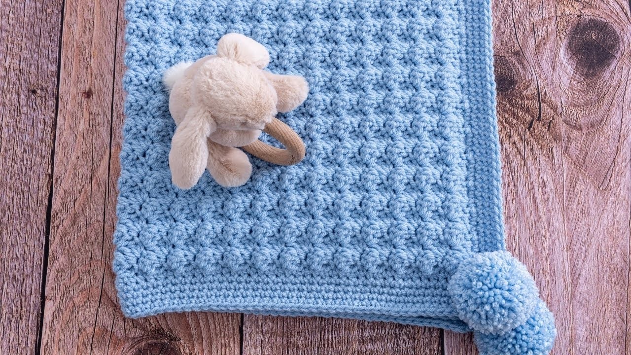 How to Crochet a Baby Blanket for Beginners (Super EASY & QUICK. Only 1 row to repeat)