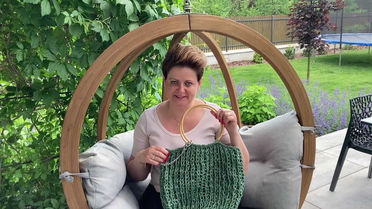 Jak zrobić na szydełku małą portmonetkę do kompletu do siatki #alesiata? #crochetpurse by Magicloop