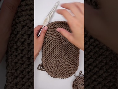 Super easy and beautiful pattern of single crochet. Crochet #shorts