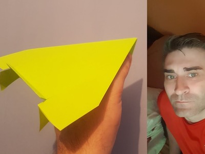 Latający samolot z papieru Origami