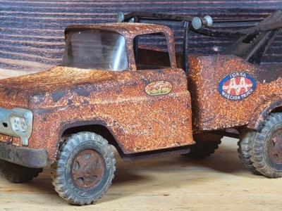 Rusty 1950's Tonka Tow Truck Wrecker Restoration