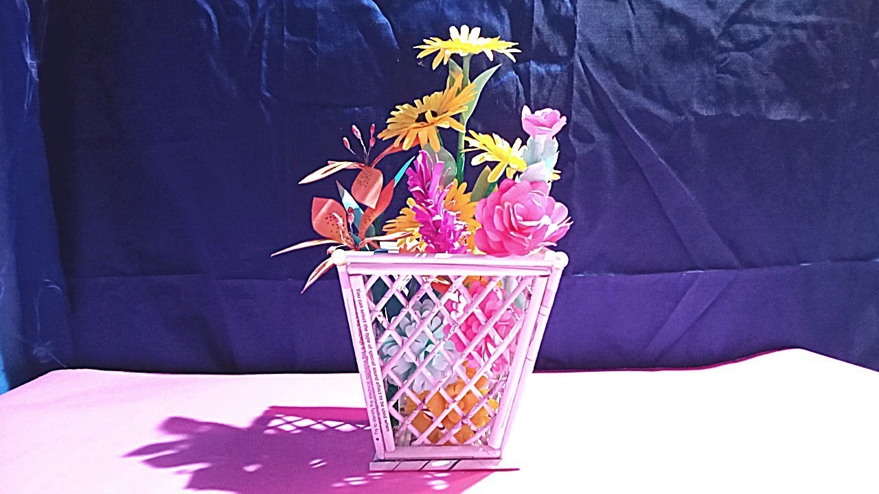 Make beautiful paper flower and vase | paper craft | ফুল ও ফুলদানি বানানো