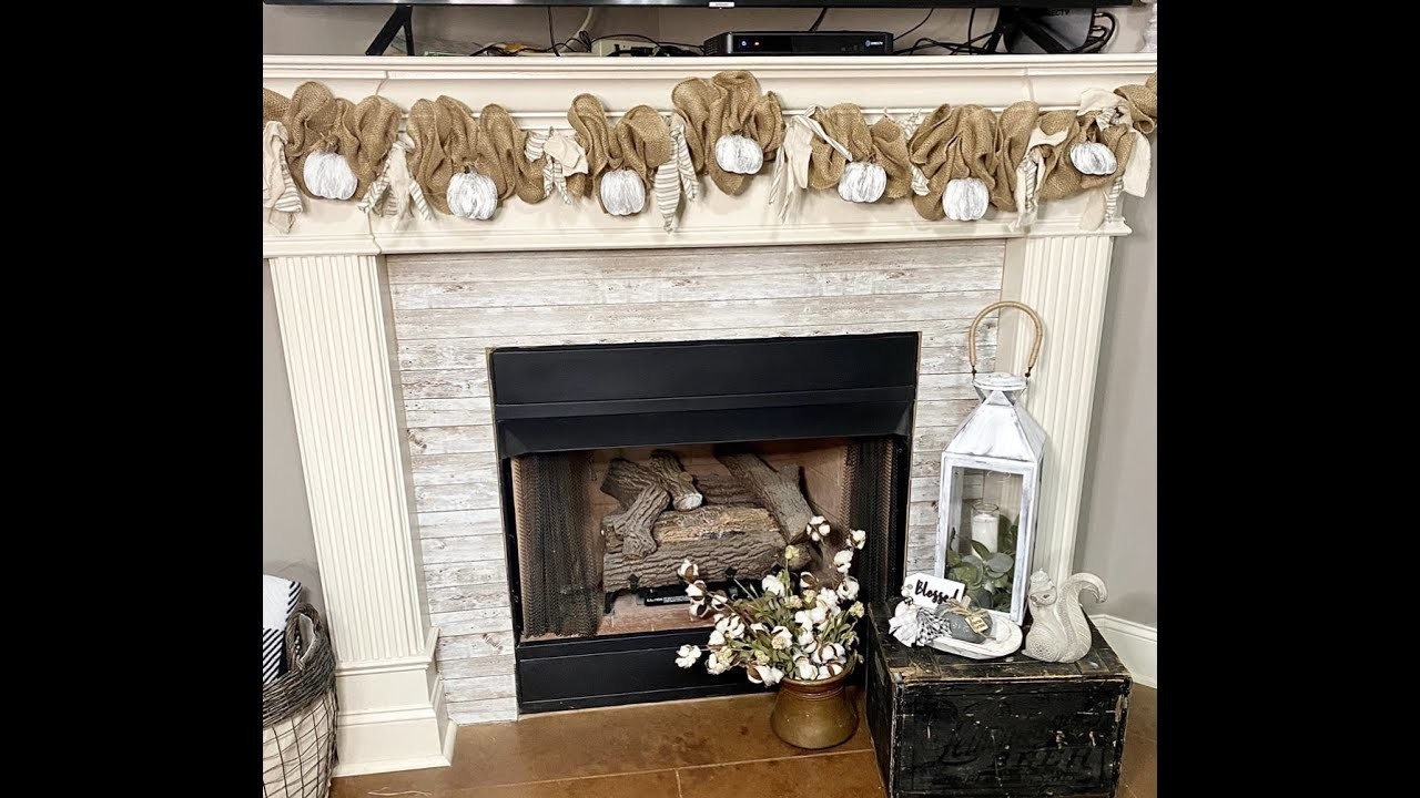 Burlap garland DIY