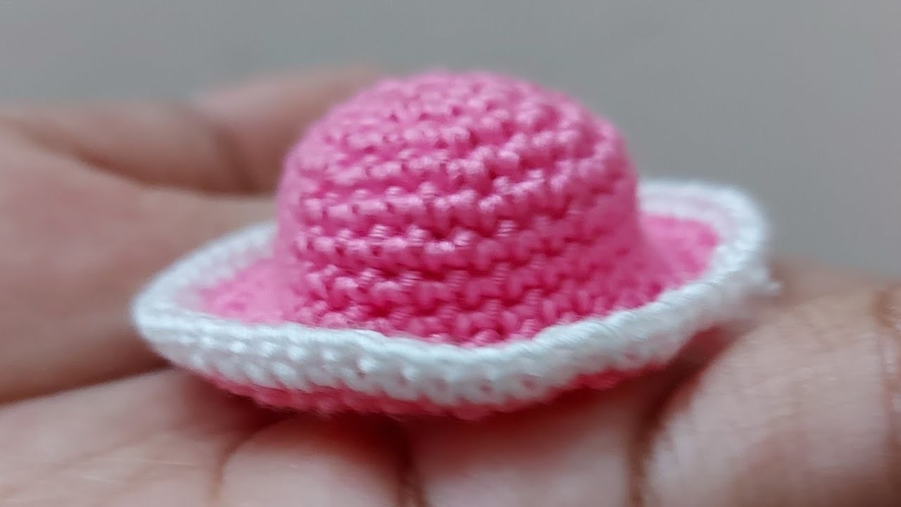 How to make crochet straw hat keychain#crochet#কুশিকাটা #keychain#strawhat