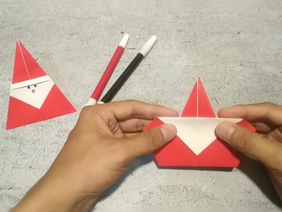 Easy DIY origami Santa - moelai || Cara membuat origami Santa