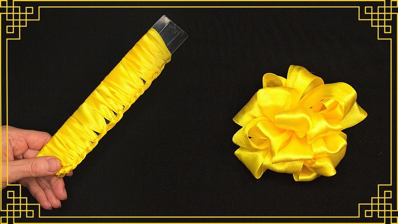 Super pomysł z linijką, w prosty sposób można zrobić kwiaty ze wstążki!