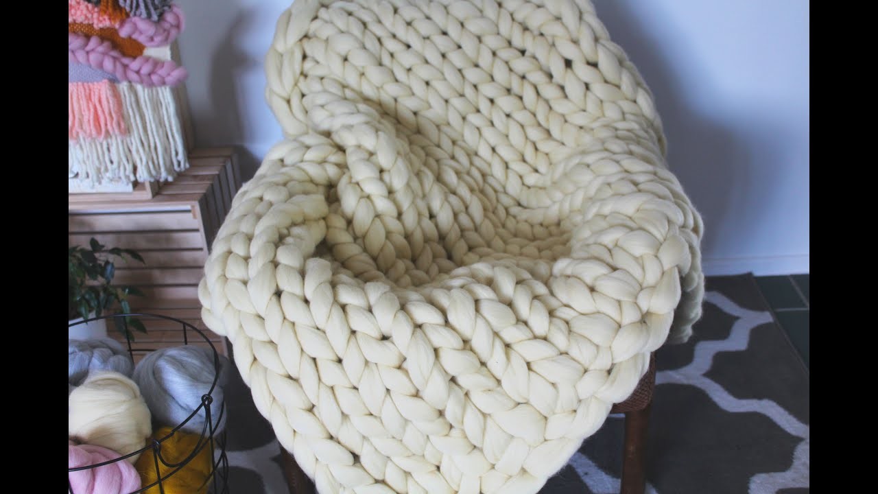 Jak zrobić pled z wełny czesankowej, armknitting. How to make a chunky blanket, giant knit.
