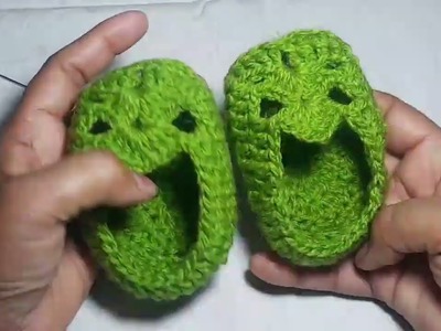 Woolen baby moja.woolen socks.woolen baby shoes. un ka moja. un ka juta.baby shoes crochet.baby boot