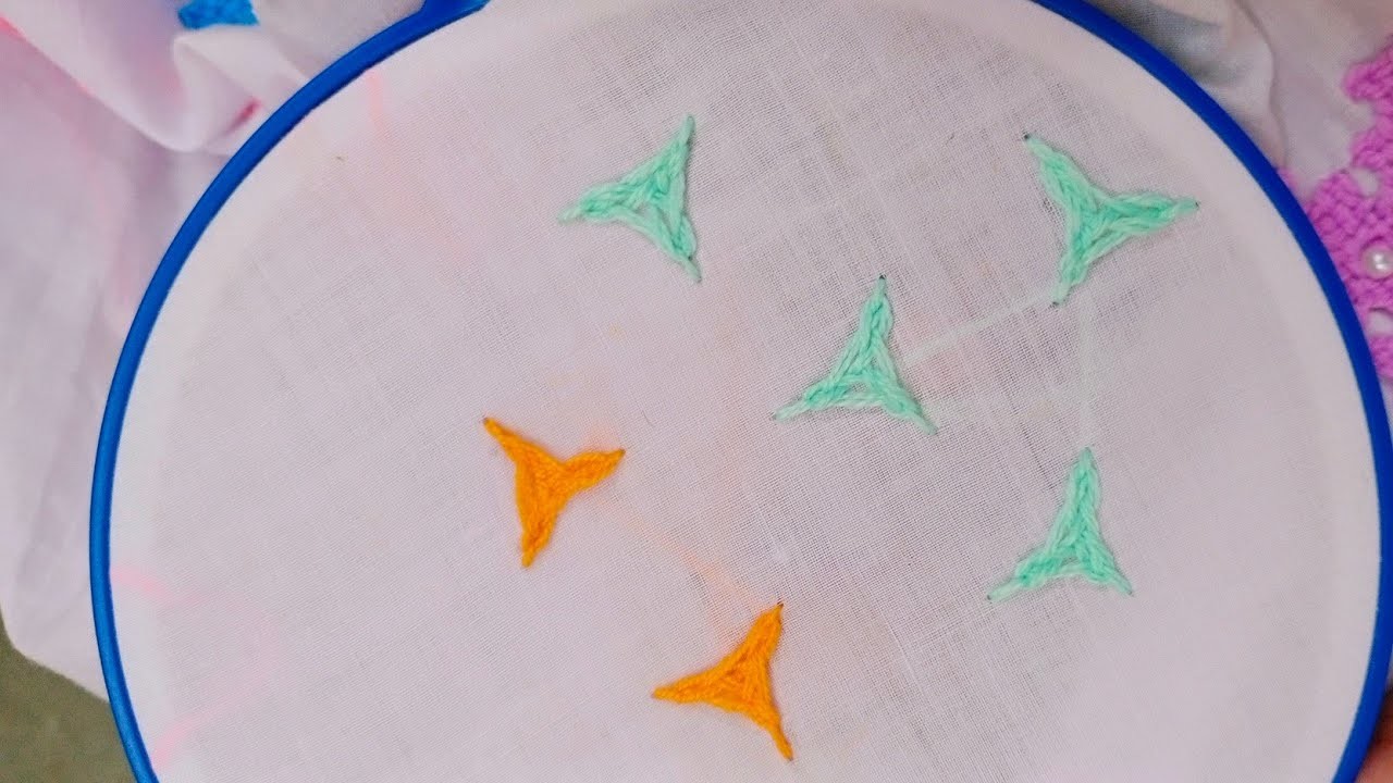 Triangle sindhi booti bananay ka tàreeqa.hand embroidery.kutchwork.gujrati tanka